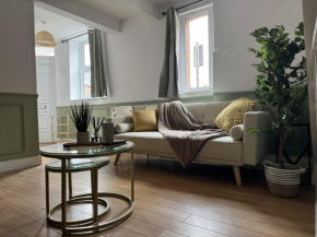 Grace House - Spacious 3 Bedroom Retreat